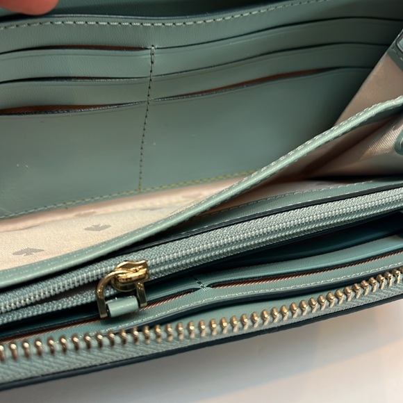 Kate Spade: Cameron Large Continental Wallet - Picture 8 of 9